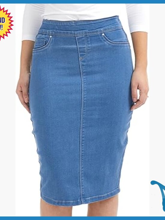 Dresses & Skirts - High Waisted Pull-On Knee Length Stretch Denim Jean Skirt Size Siena